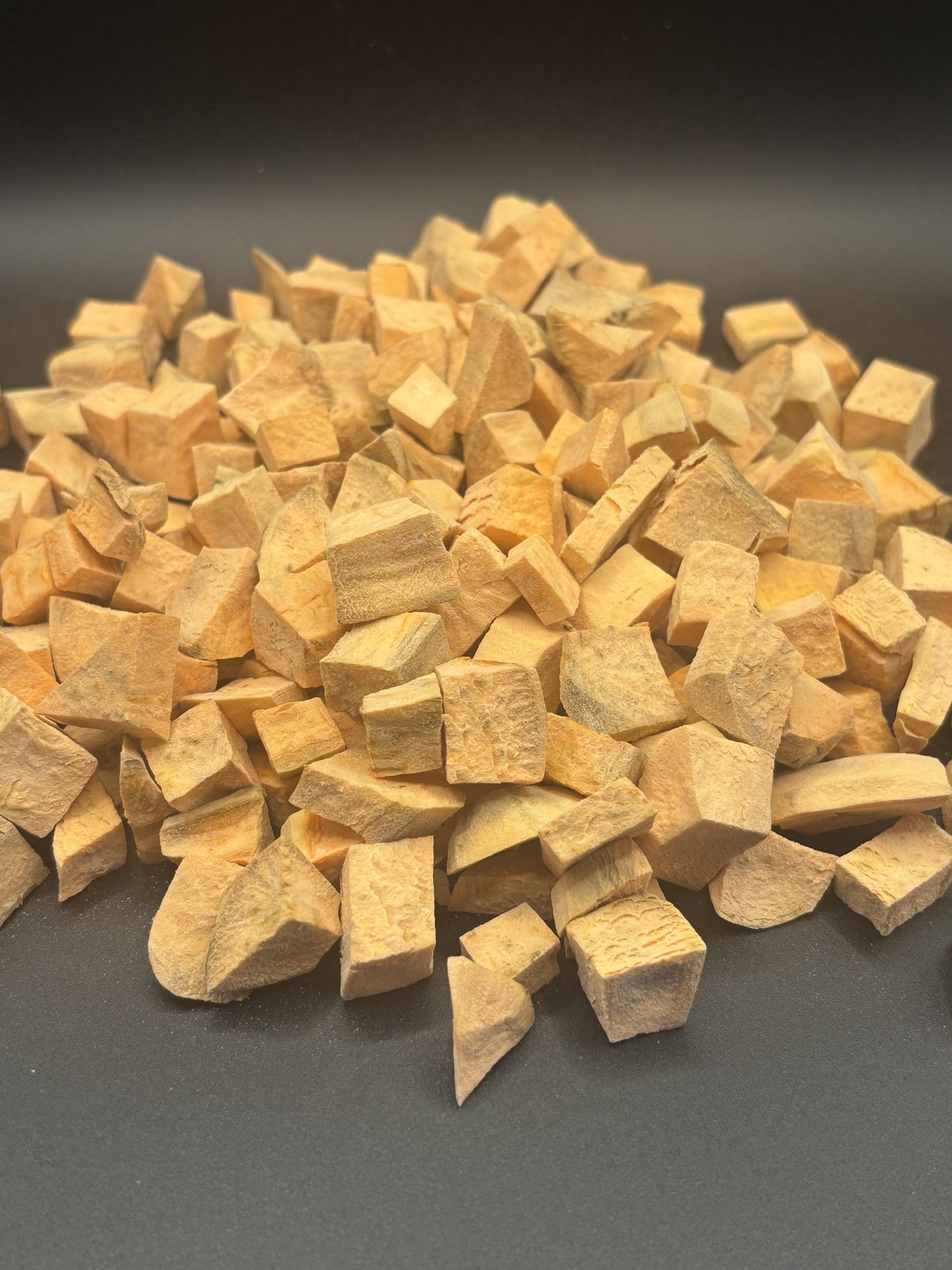 Freeze Dried Dog & Cat Treats – Single Ingredient, High Protein, Grain Free | Natural Cat & Dog Training Snacks, Human-Grade Sweet Potato (Yam)