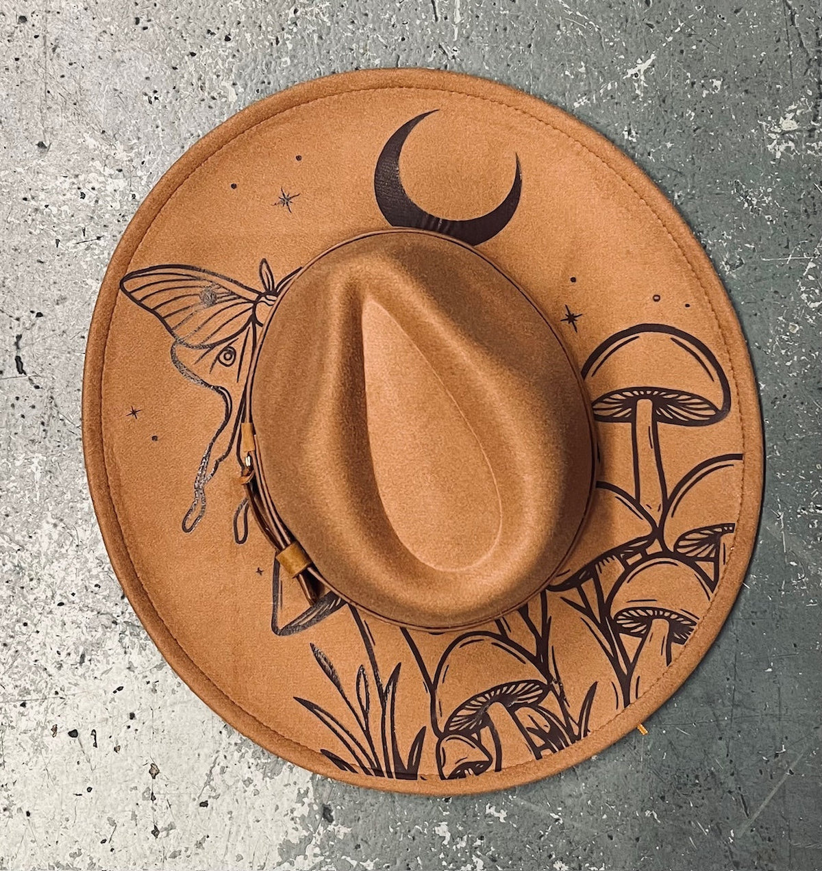 Vegan Felt Wide Brim Hat - XL Brim - Caramel - Luna Mushrooms