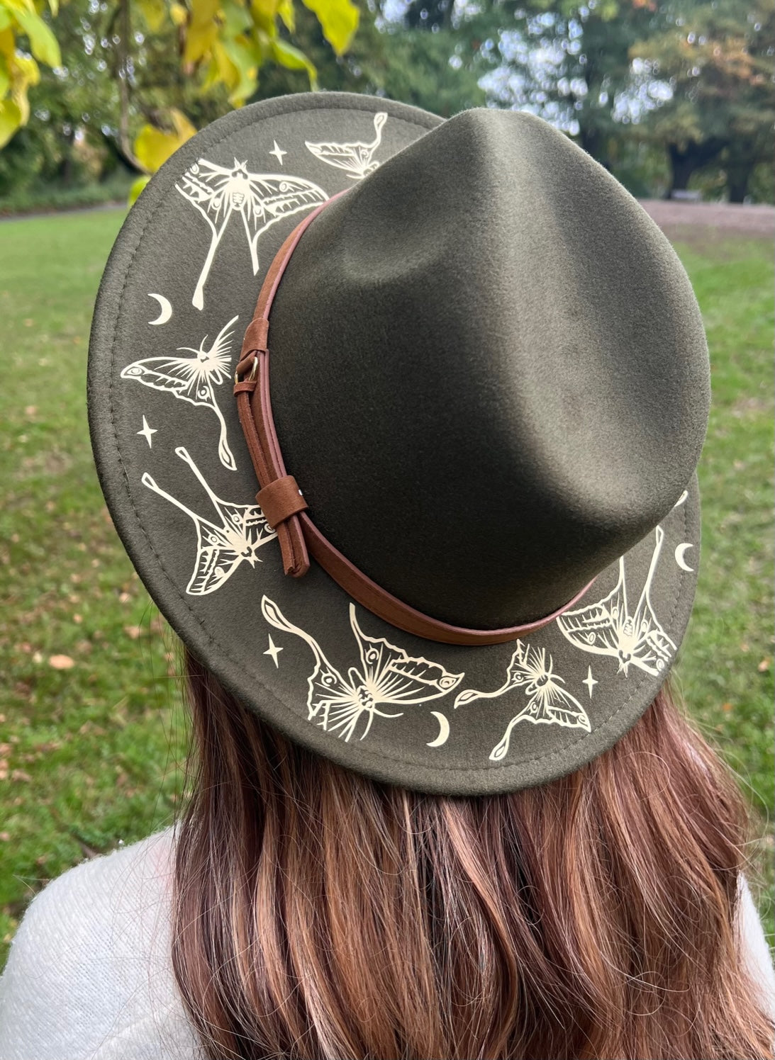 Fox & Fable - Vegan Felt Wide Brim Hat - Olive - Luna Moths