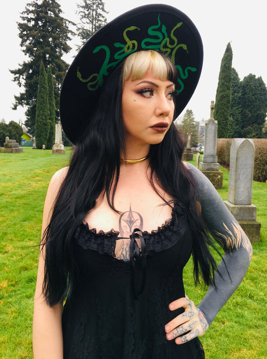 Vegan Felt Hat - XL Brim - Medusa