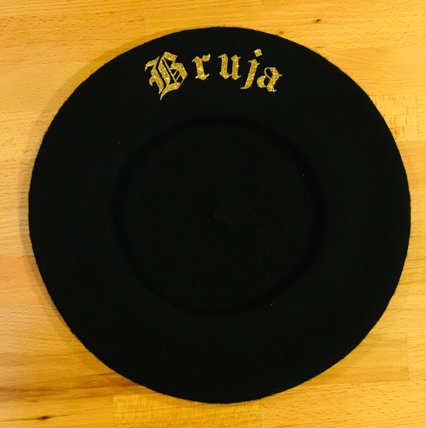 Vegan Beret - Witch / Bruja