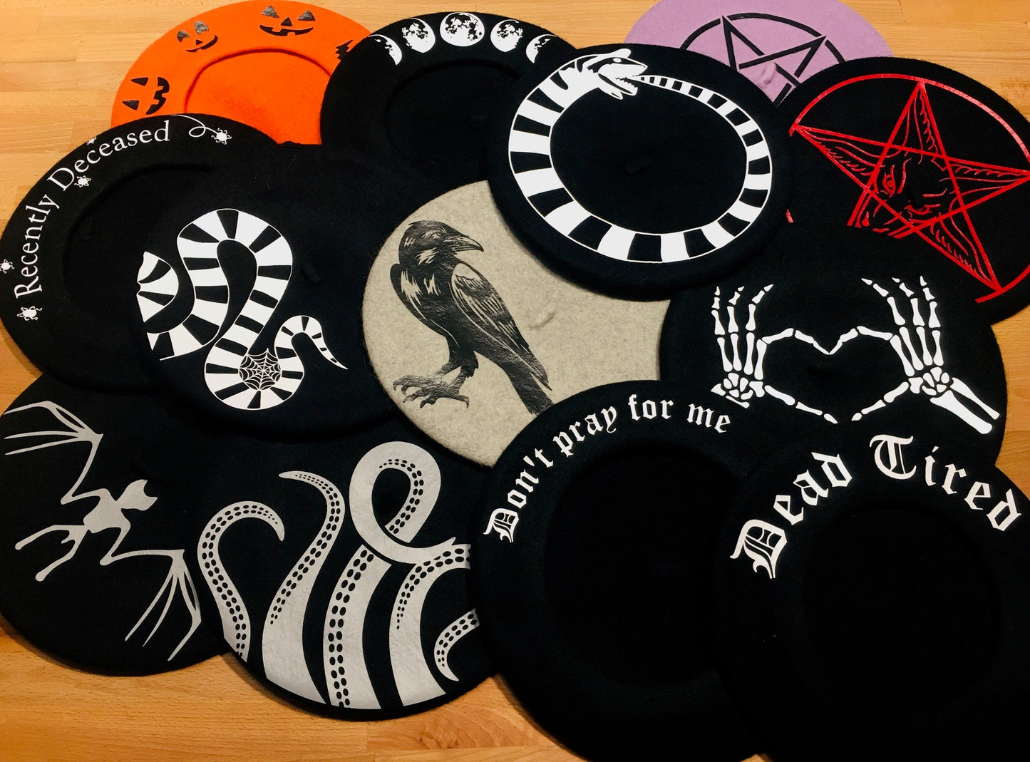 Vegan Beret - Moon Phase