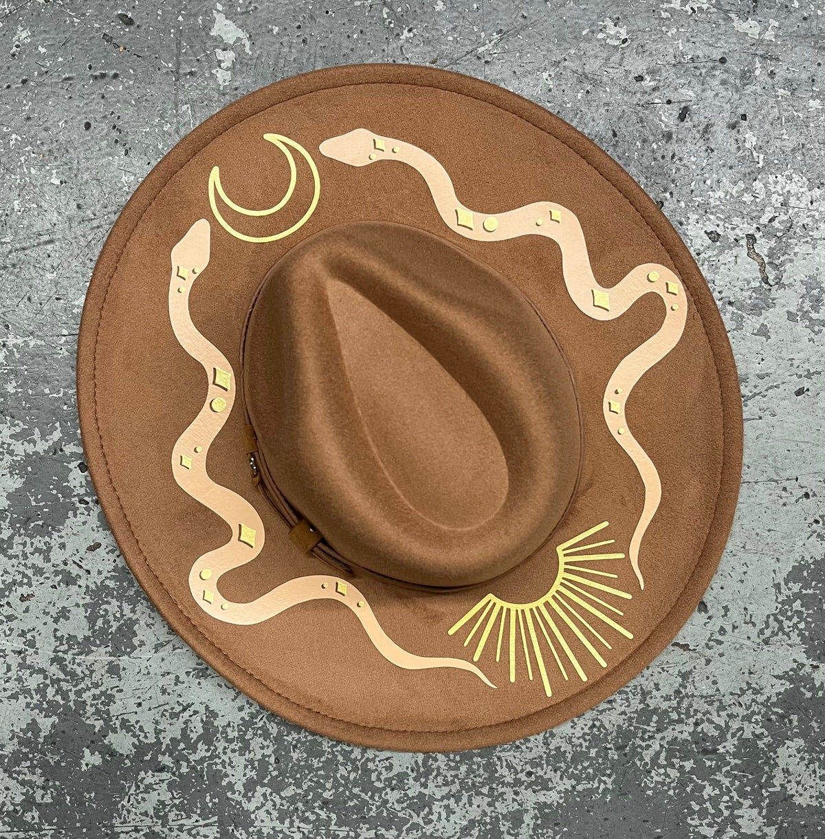 Vegan Felt Wide Brim Hat - XL Brim - Caramel - Western Snakes