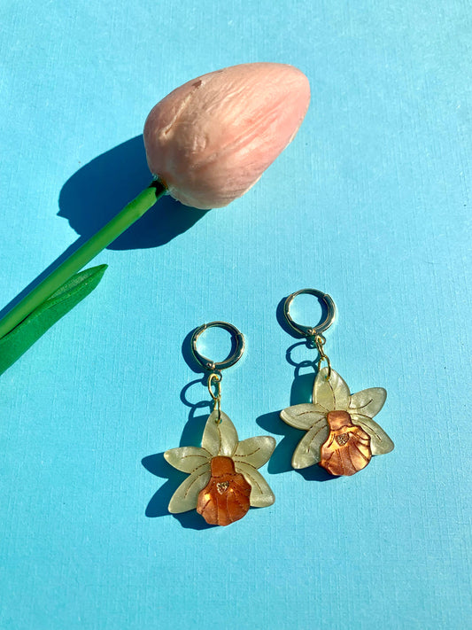 Mini Daffodils Acrylic Earrings