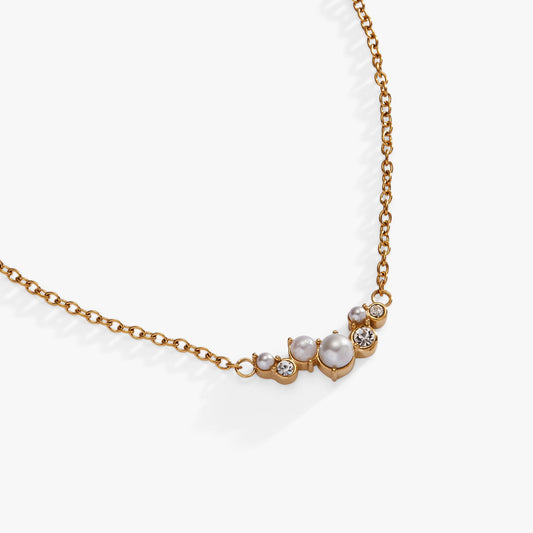 Pearl & Crystal Pendant Necklace