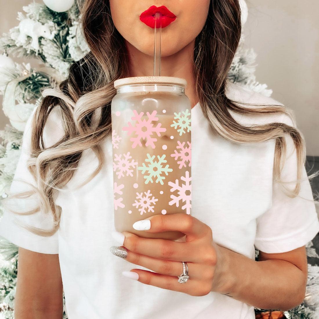 Pastel Snowflakes 17oz