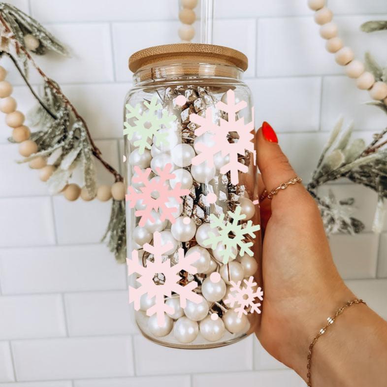Pastel Snowflakes 17oz