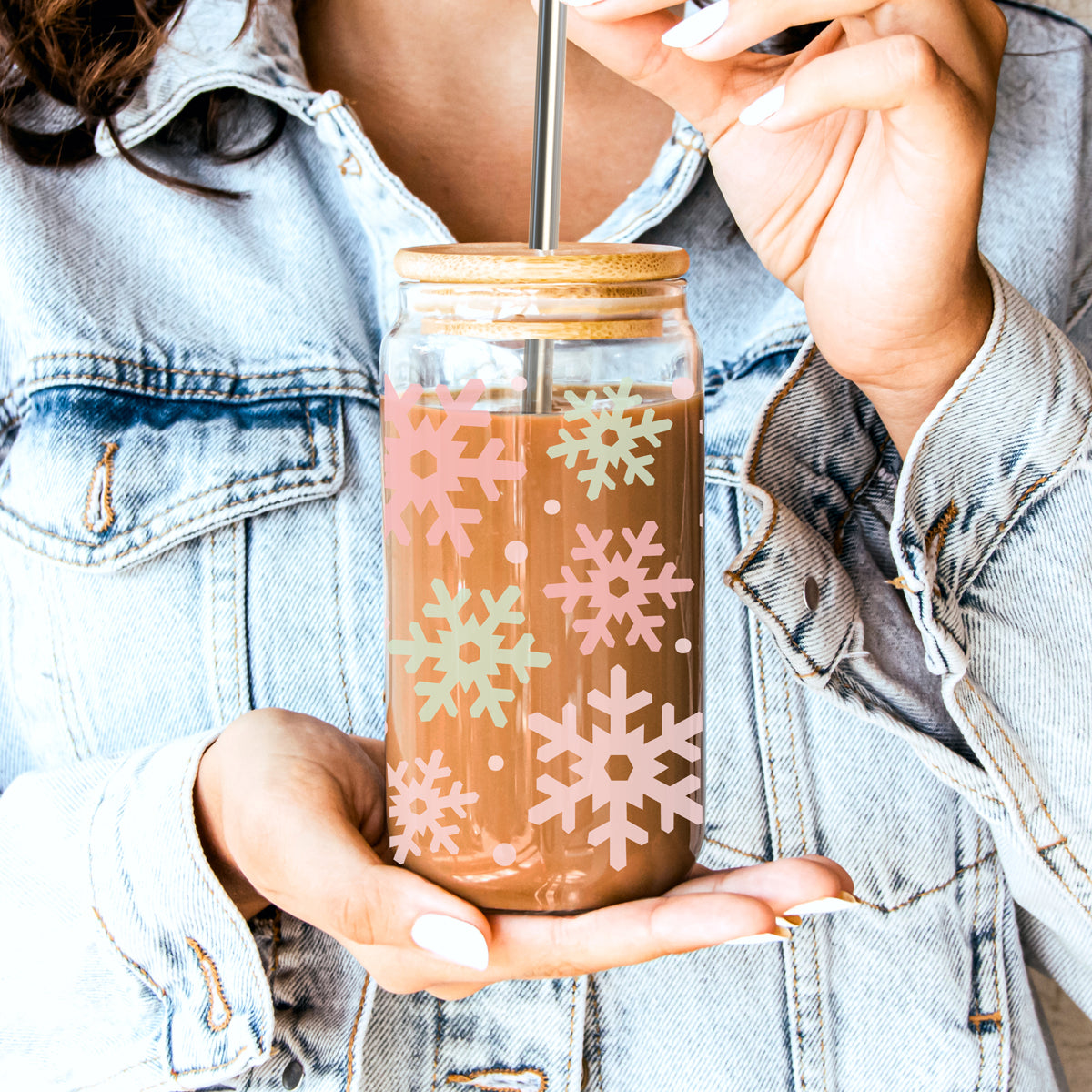 Pastel Snowflakes 17oz