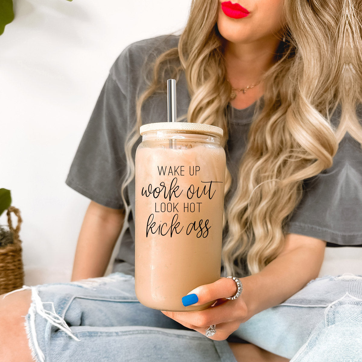 Wake Up Look Hot 17oz