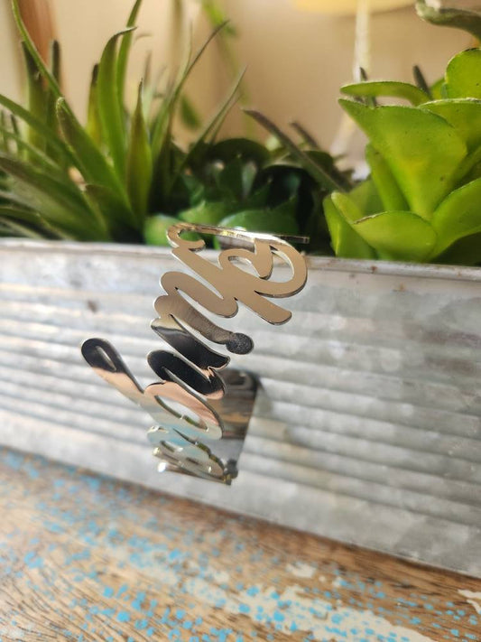 Brazalete Metálico Chingona