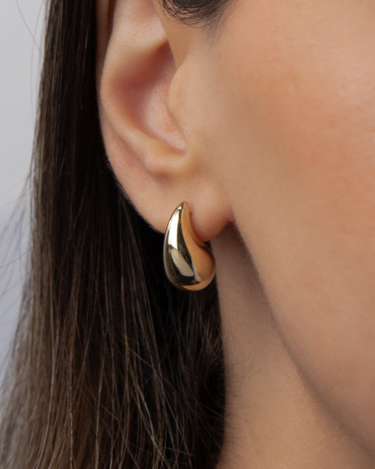 14K Gold Medium Teardrop Stud Earrings