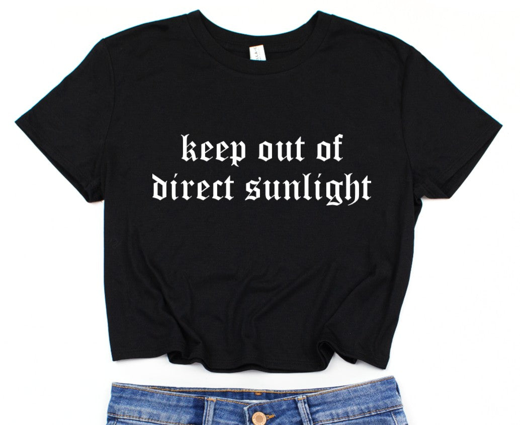 Cropped T-Shirt - keep out of direct sunlight