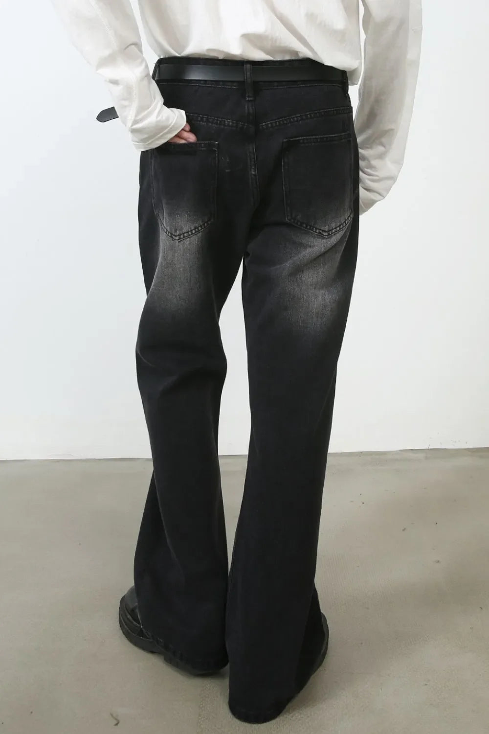 Shadow Fade Flare Jeans