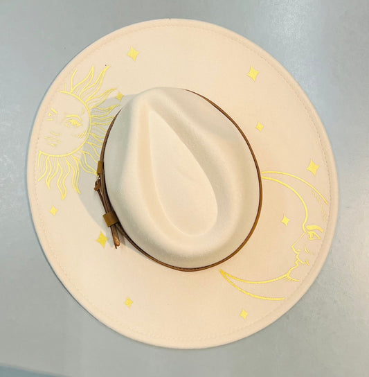 Fox & Fable - Vegan Felt Wide Brim Hat - XL Brim - Cream - Golden Sun & Moon