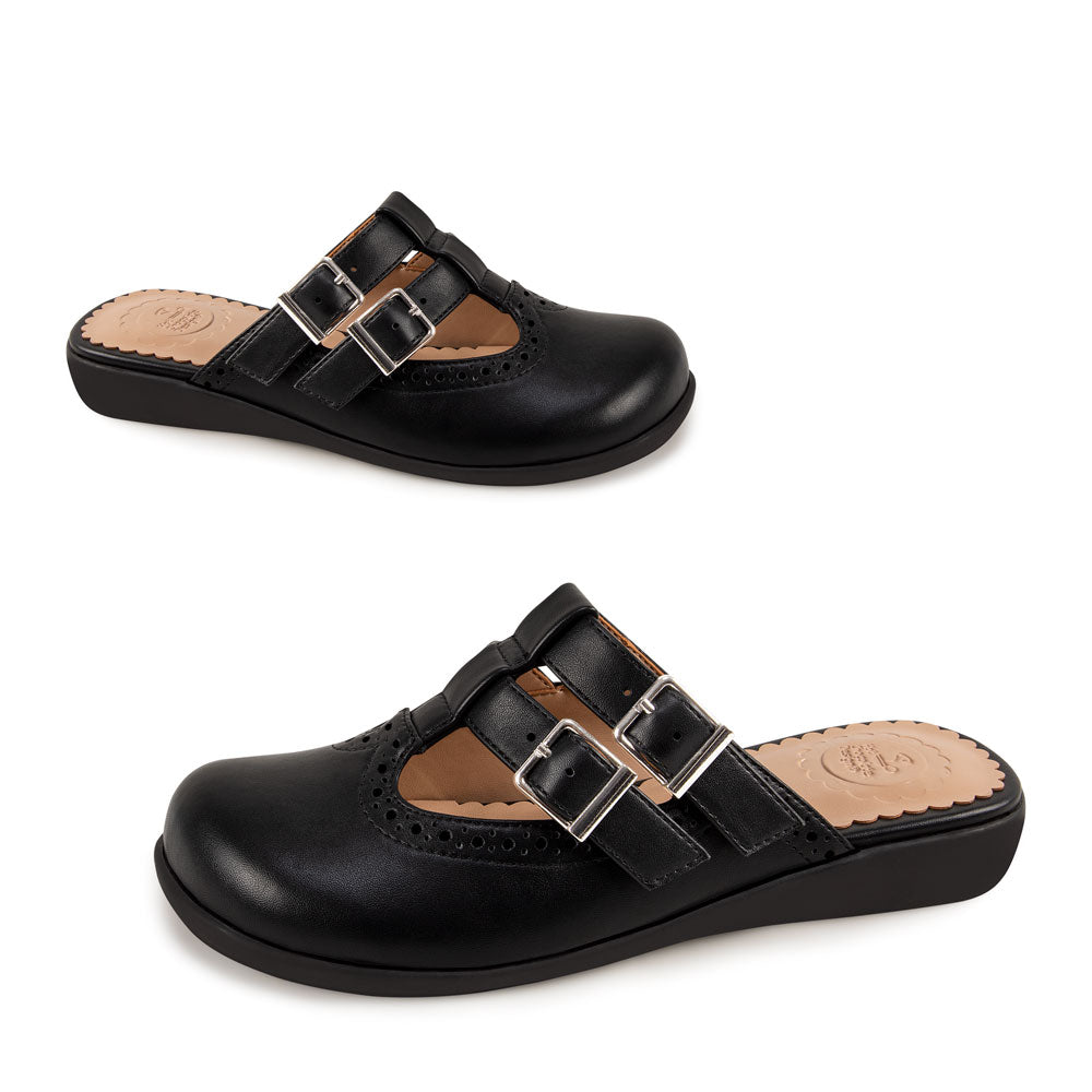Chocolaticas® Blackout Women's Clog