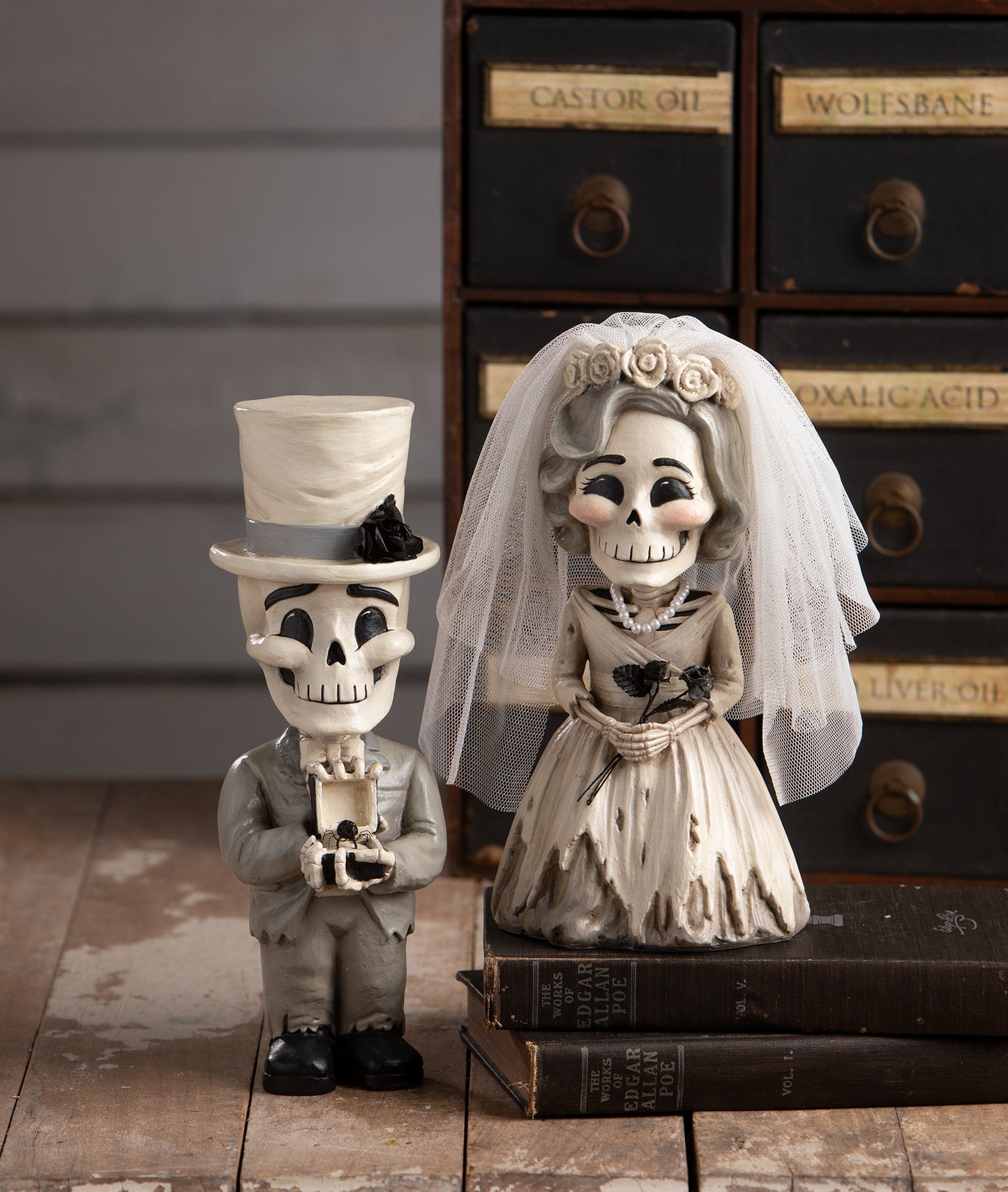Bride Evangeline Skelly | Halloween Decor | Bethany Lowe