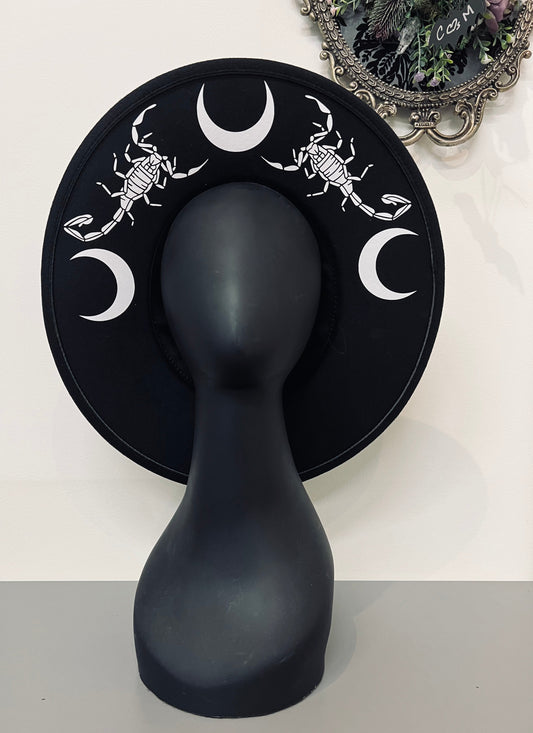 Vegan Felt Wide Brim Hat - XL Brim - Scorpion B/W