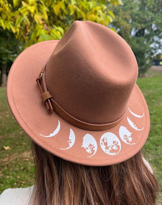 Fox & Fable - Vegan Felt Wide Brim Hat - Caramel - Moon Phase