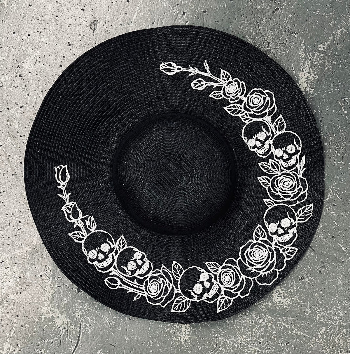 Floppy Sun Hat - XL Brim - Skull and Roses