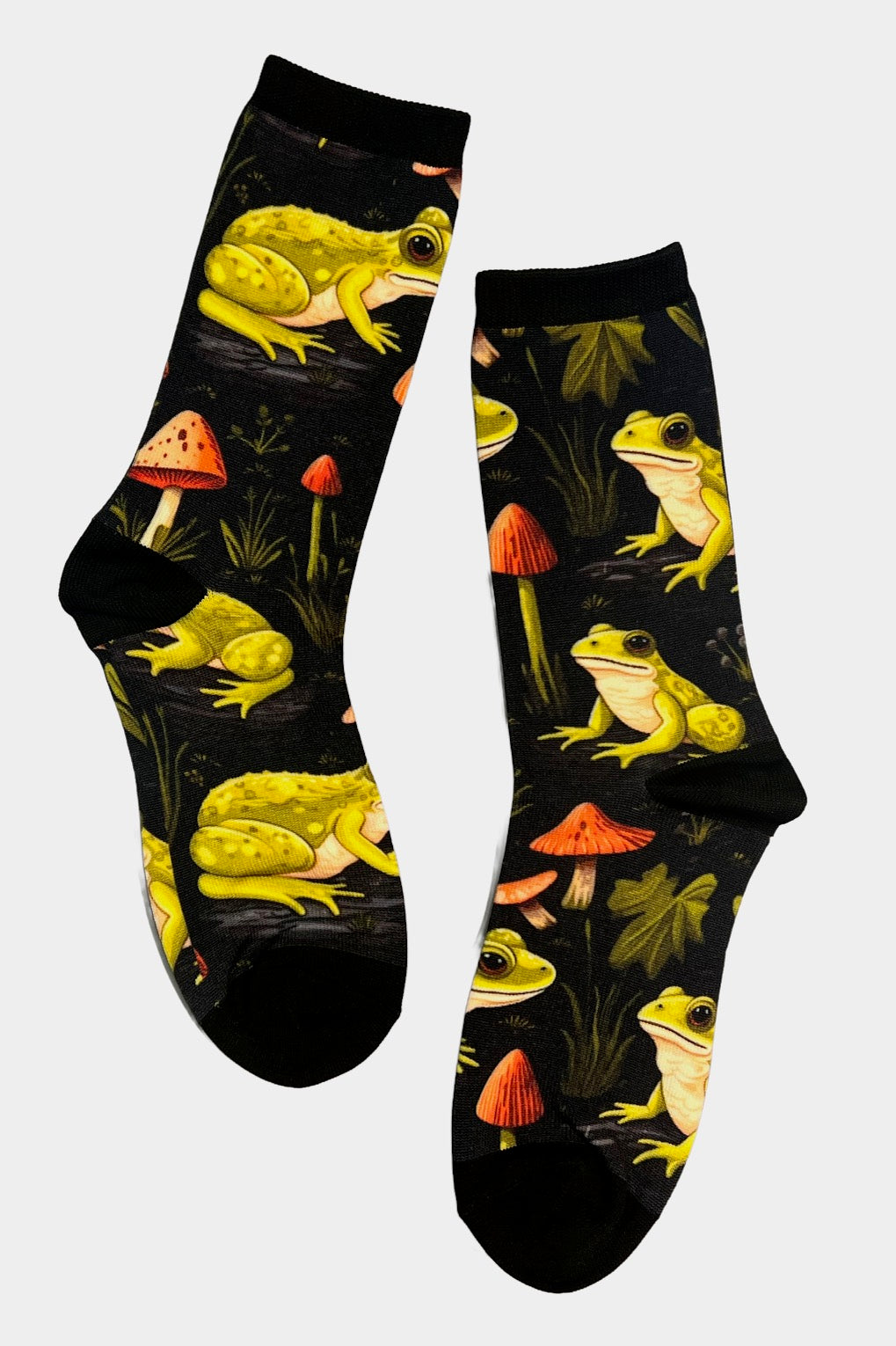 Novelty Socks - mushroom frogs