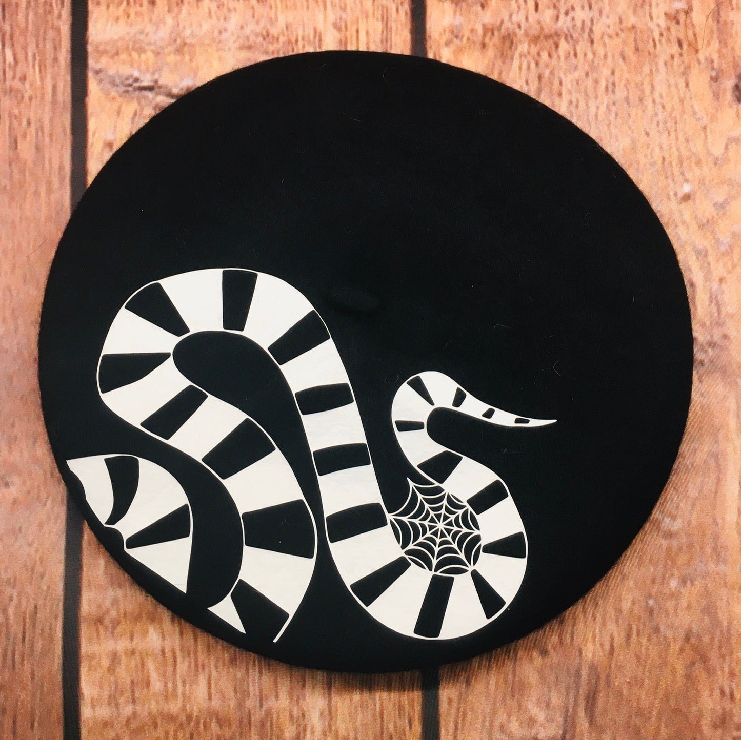 Vegan Beret - Sandworm