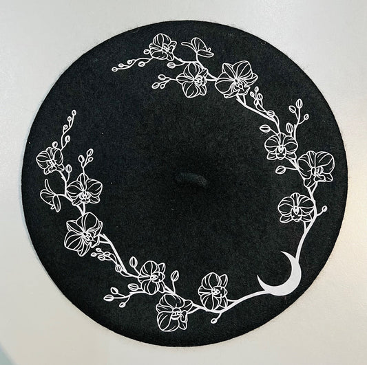 Vegan Beret - Black - Orchids