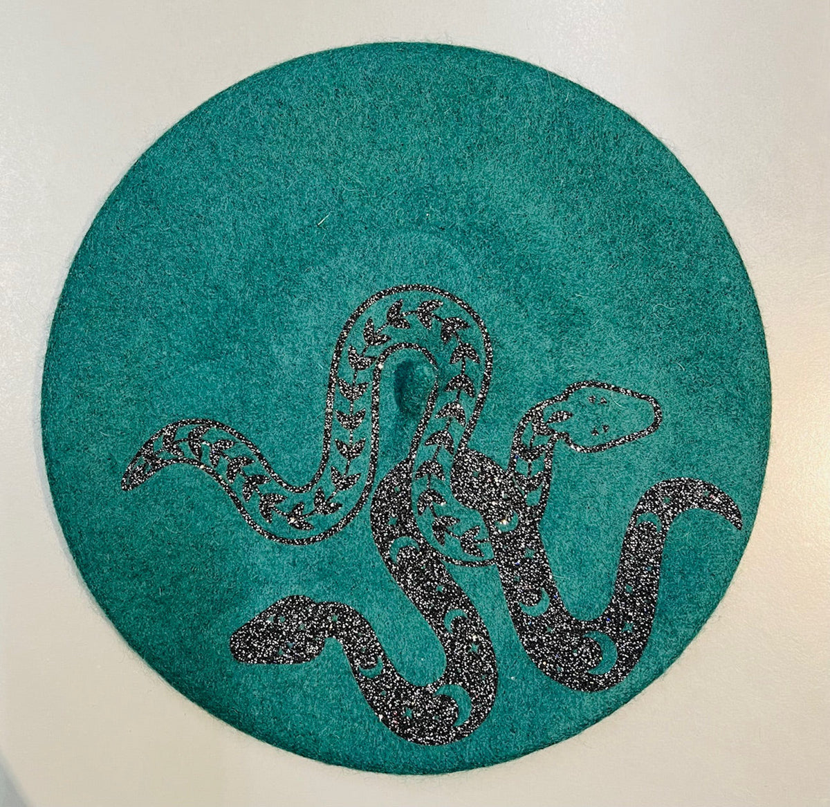 Vegan Beret - Emerald - Celestial Snakes