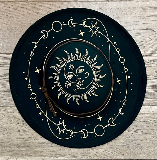 Vegan Felt Wide Brim Hat - Flat Top - Emerald - Celestial Sun/Moon