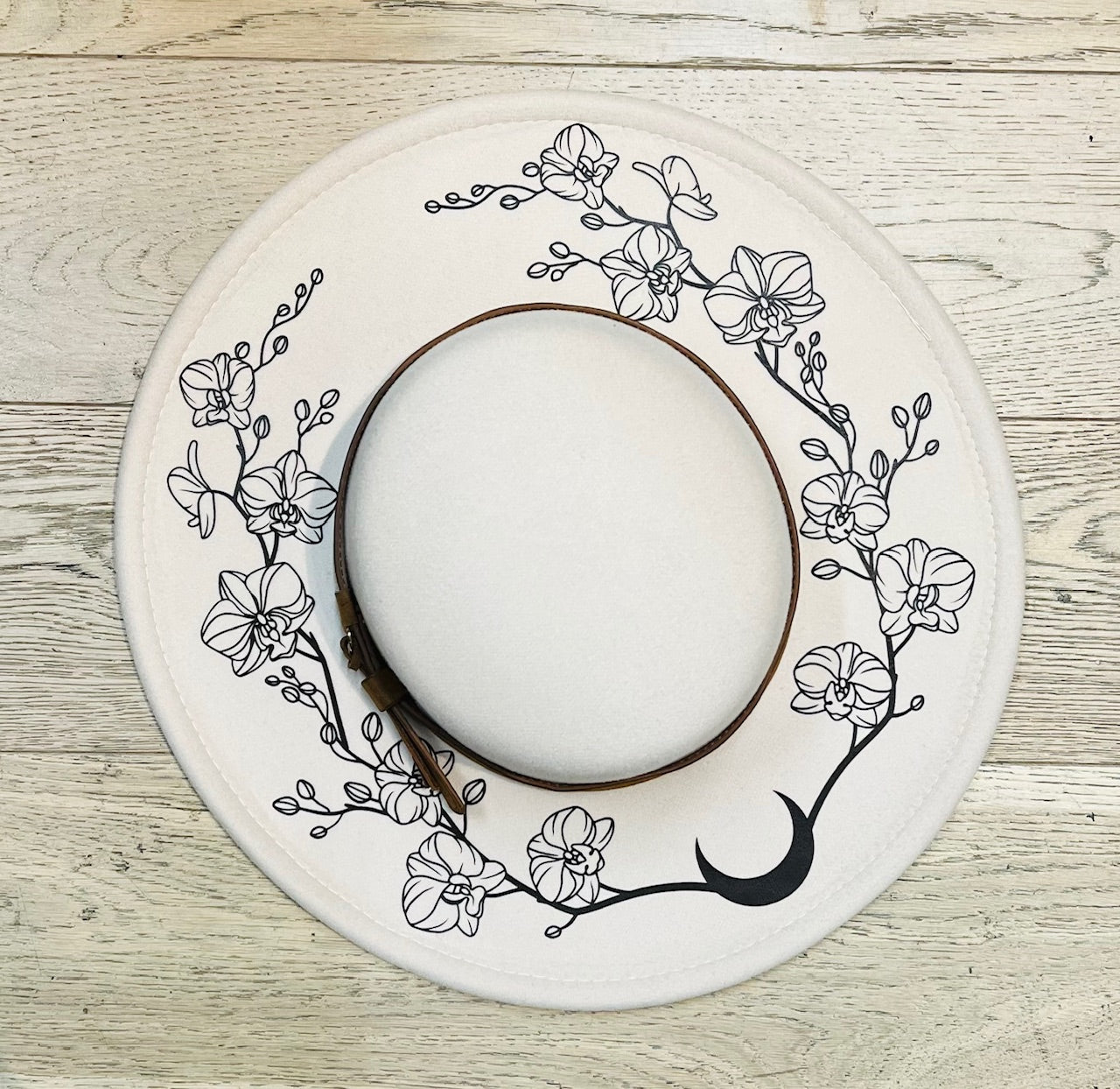 Vegan Felt Wide Brim Hat - Flat Top - Cream - Orchids Outline