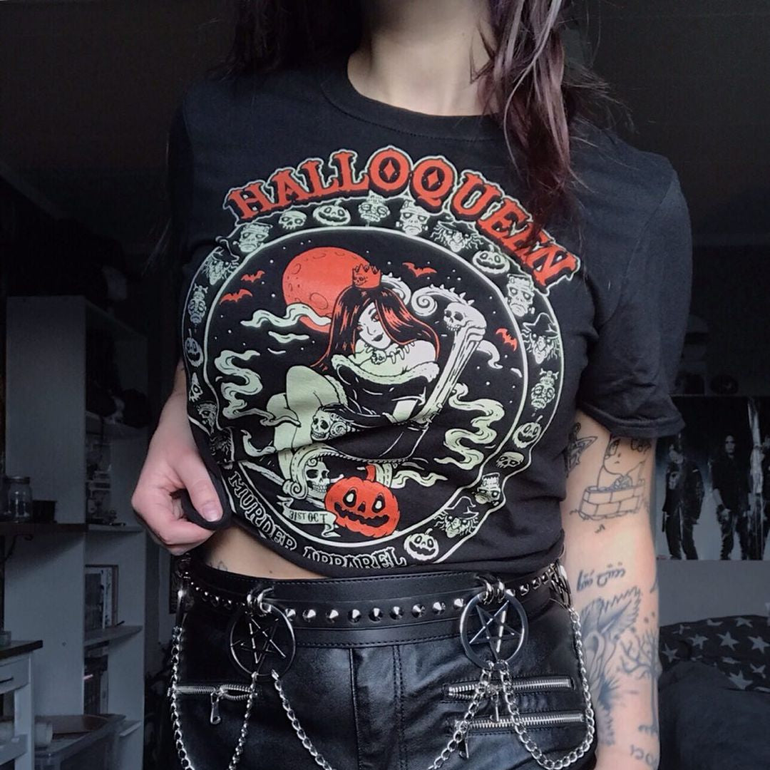 Halloqueen T-Shirt