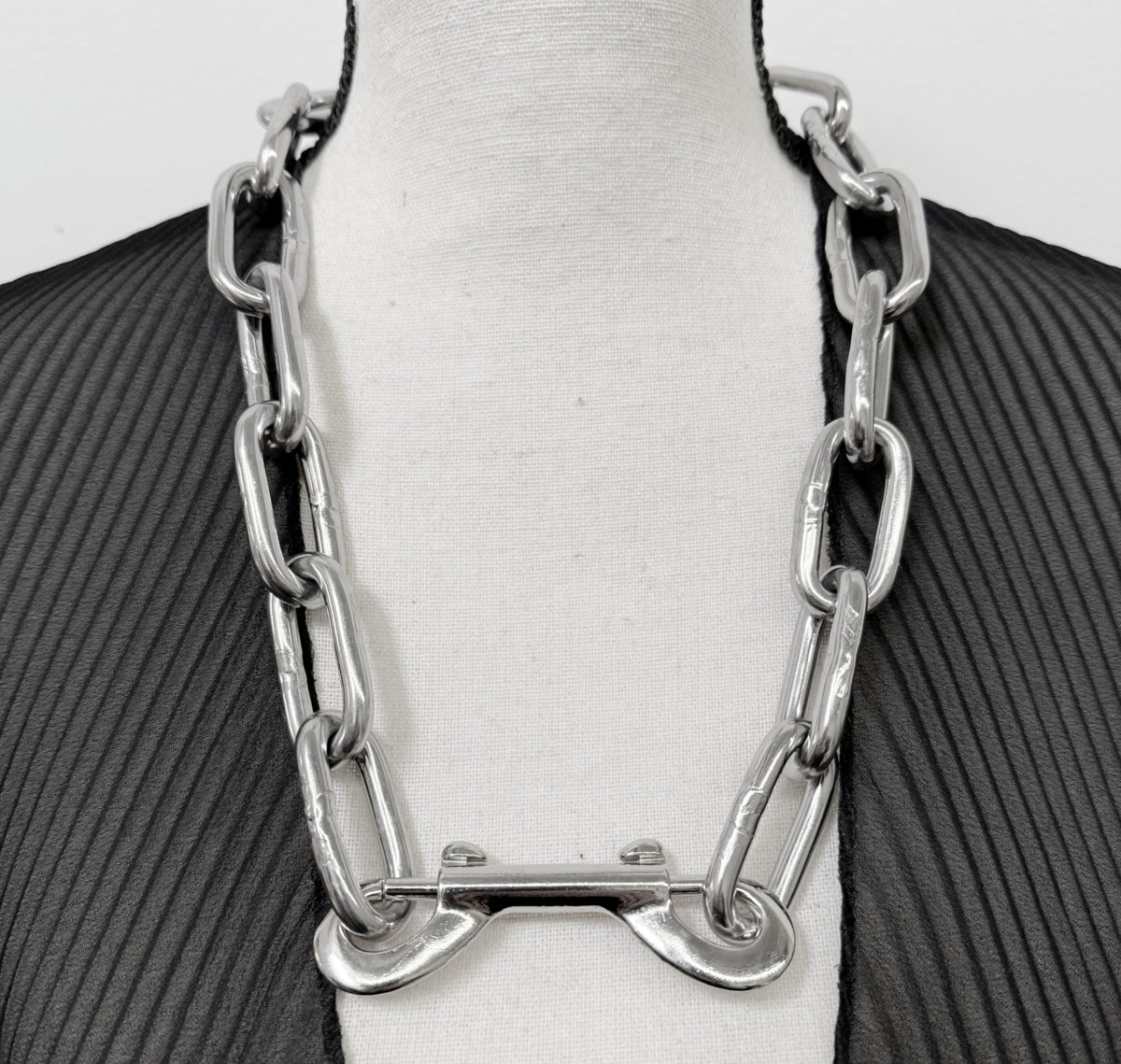 Annihilate Chain Necklace