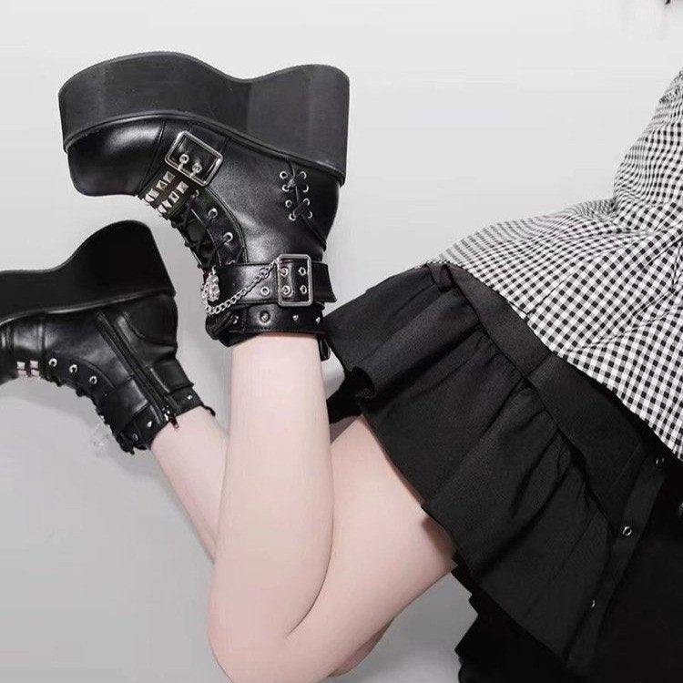 Deadlock Buckle Platform Boots