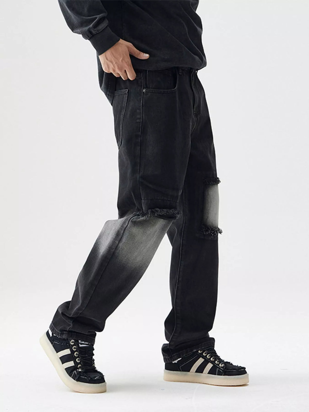 Deadbeat Distressed Loose-Fit Jeans