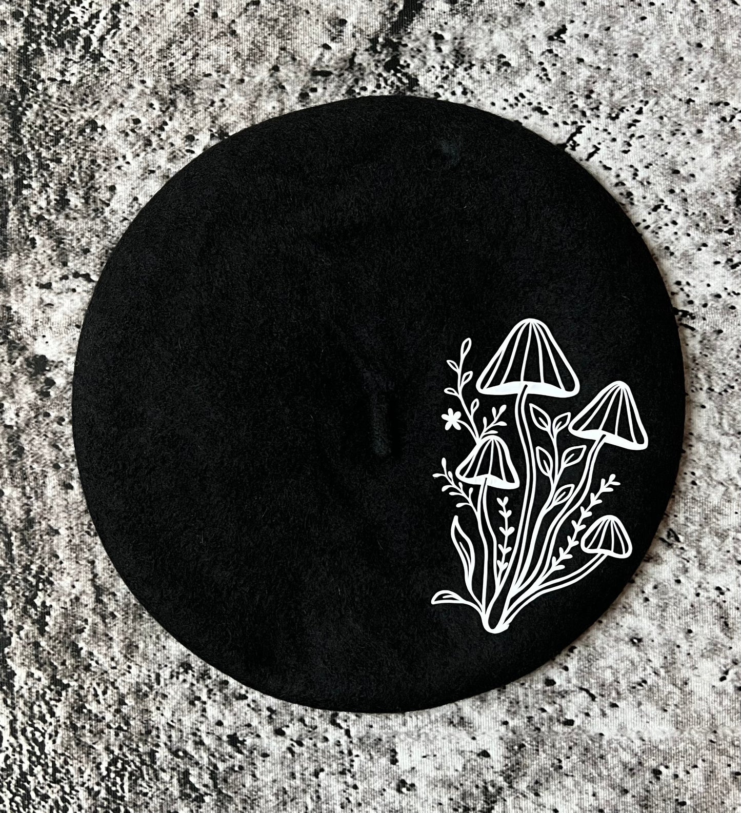 Vegan Beret - Mushrooms