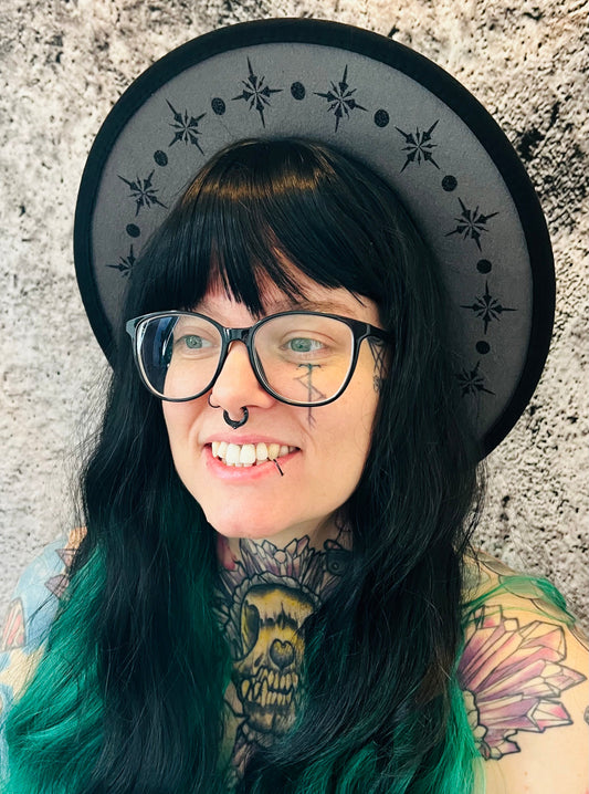 Vegan Felt Wide Brim Hat - "Charcoal Black Starburst"