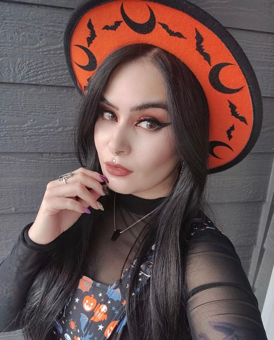 Vegan Felt Hat - "Orange bat moons"
