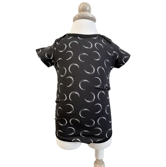 Lune Bebe Onesie (Babies/Toddlers)