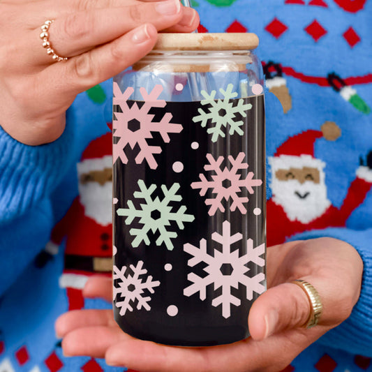 Pastel Snowflakes 17oz